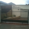 Conception de porte en fer à haute clôture en métal durable avec tôle galvanisée
